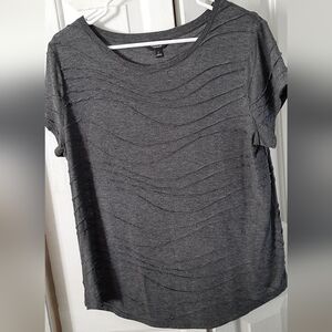 Simply Vera  * Vera Wang Tee Shirt Size Large * Grey